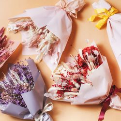 Idlewild Floral - Dried floral bouquets.