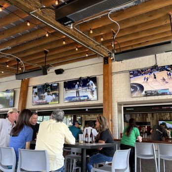 The Kickin Chicken - Outdoor seating area - Sports Bars Near Me - Johns Island, South Carolina The Kickin Chicken - Outdoor seating area - Sports Bars Near Me - Johns Island, South Carolina