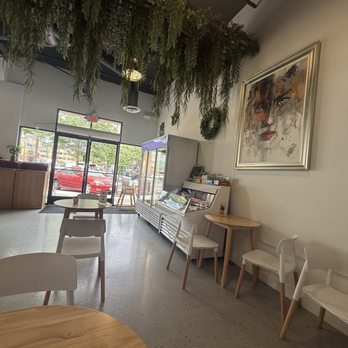 Coffee, Mi Amor - Ambience - Cafes Near Me - Chatsworth, California