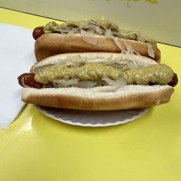 Dogs with sauerkraut