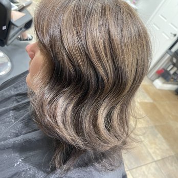50th Avenue Salon - Hair Coloring - Full Highlights - Hair Salons Near Me - Quartz Hill, California 50th Avenue Salon - Hair Coloring - Full Highlights - Hair Salons Near Me - Quartz Hill, California