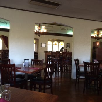 Il Vinaio - A great space to chill and enjoy the people you are with - New American Near Me - Mesa, Arizona Il Vinaio - A great space to chill and enjoy the people you are with - New American Near Me - Mesa, Arizona