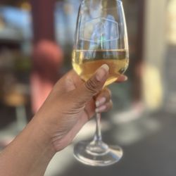 The Winery & Tasting Room by Brewlando - Moscato