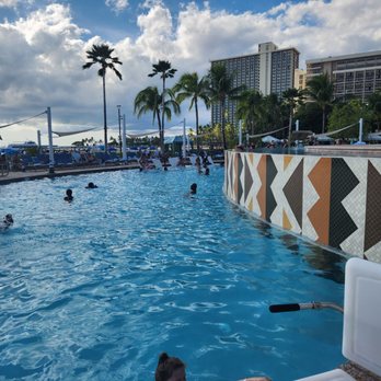 Hale Koa Hotel - Family pool - Hotels Near Me - Honolulu, Hawaii Hale Koa Hotel - Family pool - Hotels Near Me - Honolulu, Hawaii