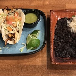 Salsas Cocina Mexicana & Cantina - Chicken Tacos