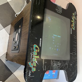 Loard's Ice Cream - Cool retro pac man game - Ice Cream & Frozen Yogurt Near Me - Alameda, California Loard's Ice Cream - Cool retro pac man game - Ice Cream & Frozen Yogurt Near Me - Alameda, California