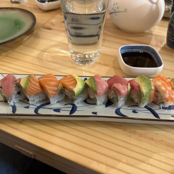 MiChi Japan - Rainbow roll - Ramen Near Me - Tigard, Oregon