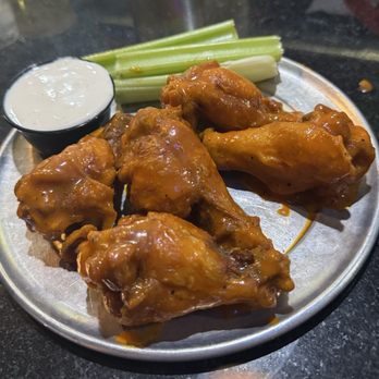 Pluckers Wing Bar - Greenville - 5 All Drums - Chicken Wings Near Me - Dallas, Texas Pluckers Wing Bar - Greenville - 5 All Drums - Chicken Wings Near Me - Dallas, Texas