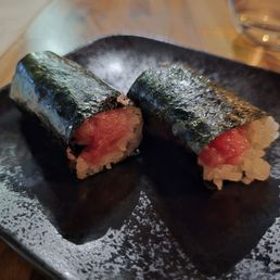 OMA Deluxe - Negi-Toro Hand Roll