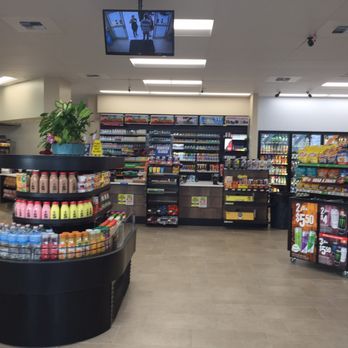 ARCO AM PM - Very clean store!! - Gas Stations Near Me - Bakersfield, California