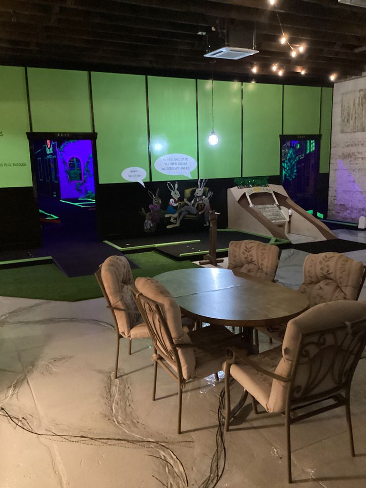 Jackalope’s Golf and Games Logo