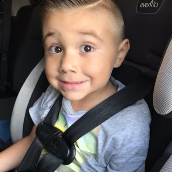 Headliners Barbershop - Barbers Near Me - Menifee, California Headliners Barbershop - Barbers Near Me - Menifee, California