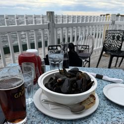 Casa Mia - PEI mussels in light red Italian broth