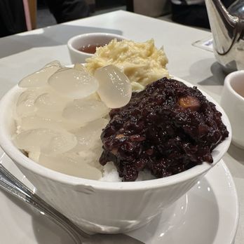 Leisure Cafe - Cantonese Near Me - San Leandro, California