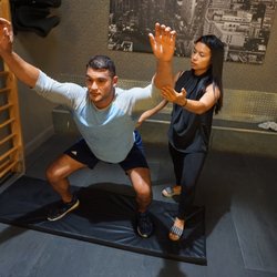 Shiu Chiropractic - Functional squat test