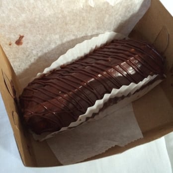 Freed's Bakery - Chocolate eclair - Bakeries Near Me - Las Vegas, Nevada