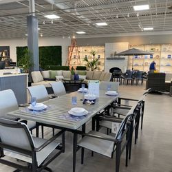 Fortunoff Backyard Store