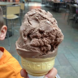 Coney Island Deluxe - They have ICE cream!