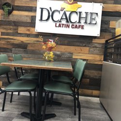 D'Cache Latin Cafe - Nice set up and very clean.