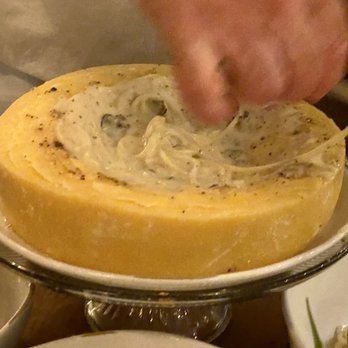 Cacio e Pepe - Italian Near Me - North Miami Beach, Florida