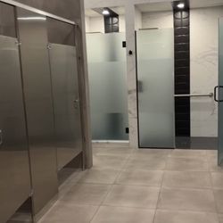 Push Fitness Club - Bathroom/shower
