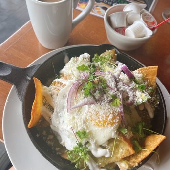 GlassDoor Restaurant - Green Chilaquiles - Bars Near Me - San Diego, California GlassDoor Restaurant - Green Chilaquiles - Bars Near Me - San Diego, California