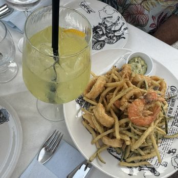 Saraceno d'Oro - Fried fish app and limoncello spritz - Italian Near Me - Positano, SA Saraceno d'Oro - Fried fish app and limoncello spritz - Italian Near Me - Positano, SA