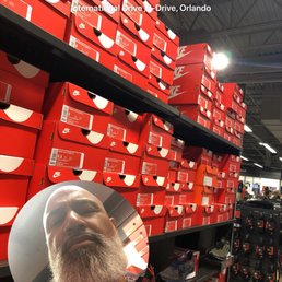 nike outlet idrive
