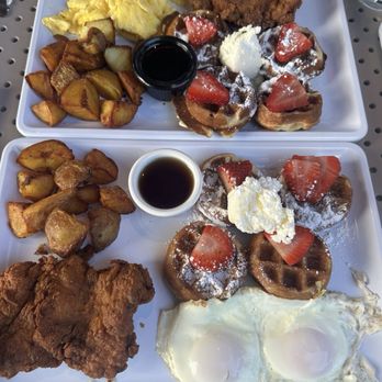 Cracked & Battered - Marina - C&B Plate - Breakfast & Brunch Near Me - San Francisco, California
