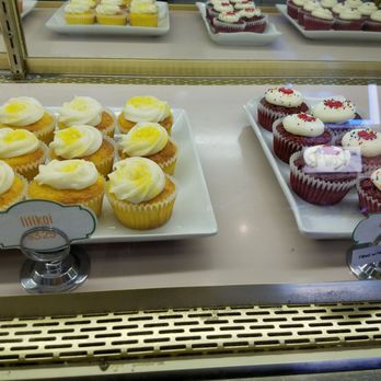 Hokulani Bake Shop - Lilikoi is Ono too!! ^^ - Bakeries Near Me - Honolulu, Hawaii