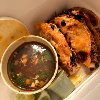 Al Pastor Papi - Chicken Adobo Tacos with a side of consome - Food Trucks Near Me - San Francisco, California Al Pastor Papi - Chicken Adobo Tacos with a side of consome - Food Trucks Near Me - San Francisco, California