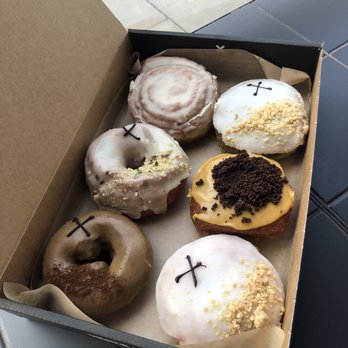 Crosstown - Deliciousness in a box! - Donuts Near Me - Mayfair, XGL