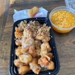 Oriental Garden - Honey garlic chicken, spring roll, egg drop soup