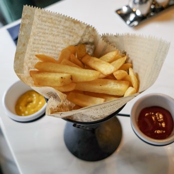 Eli’s Restaurant - Sides - French Near Me - London, XGL