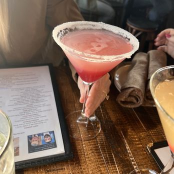 The Oval Office Bistro and Martini Bar - Tapas/Small Plates Near Me - Post Falls, Idaho
