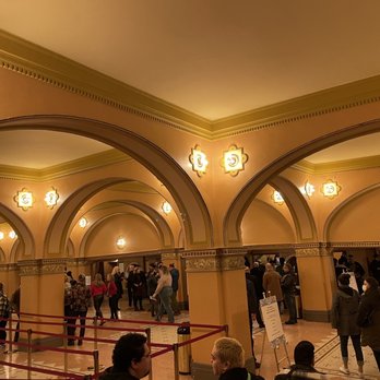 Auditorium Theatre - Foyer - Performing Arts Near Me - Chicago, Illinois