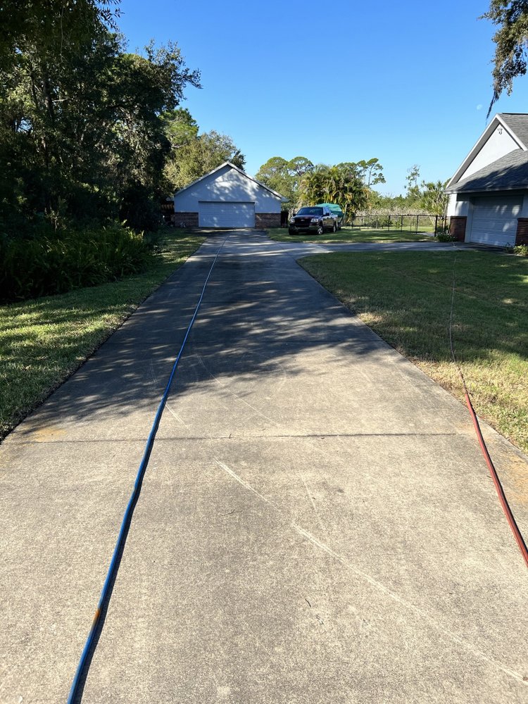 Slide of Duncan Roofing & Pressure Washing