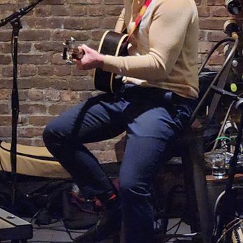 1915 Wine Cellar - Talented Dylan Doyle. - Wine Bars Near Me - Poughkeepsie, New York