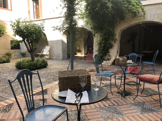 Palacio Bucarelli by null