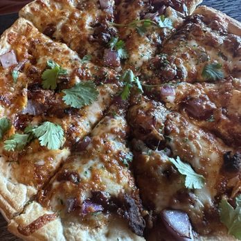 Nicky's Pizza - Barbecue Chicken Pizza - Pizza Near Me - Kansas City, Missouri