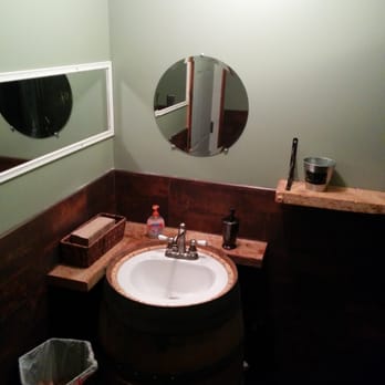 Frasher's Smokehouse - Barrel sink - Barbeque Near Me - Phoenix, Arizona