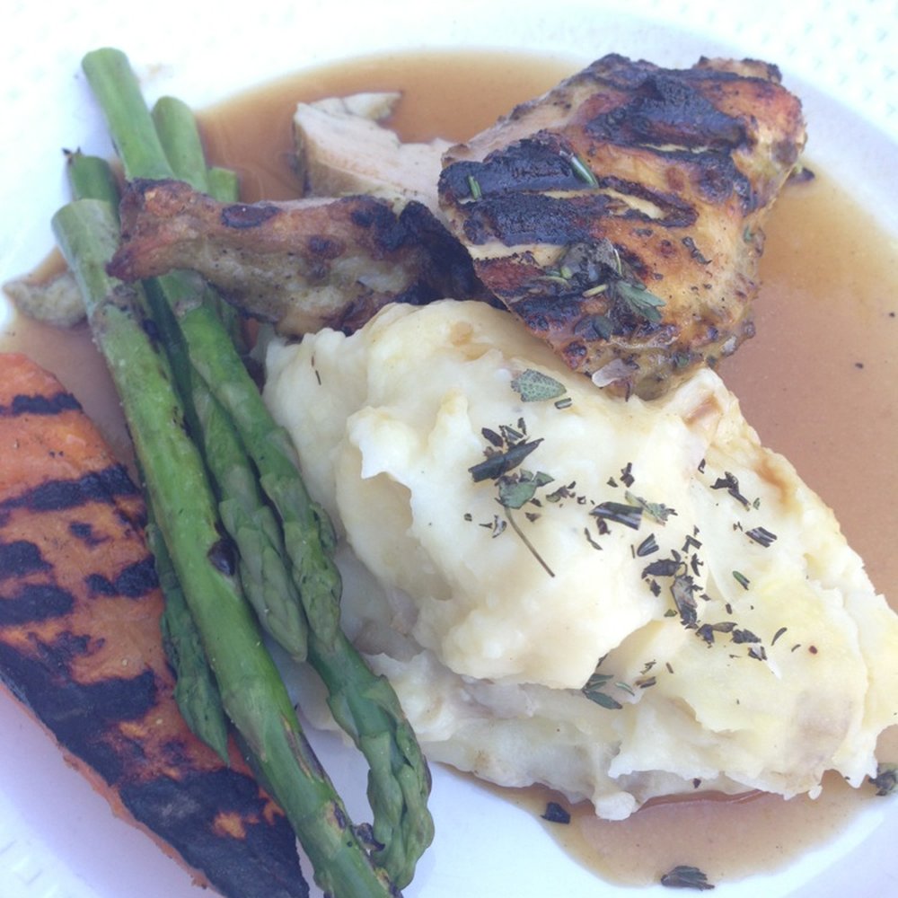 Viera on Main - Chicken, mashed potatoes and veggies - New American Near Me - Chatham, Massachusetts Viera on Main - Chicken, mashed potatoes and veggies - New American Near Me - Chatham, Massachusetts