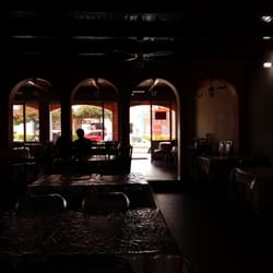 Comedor Familiar Chefi - Hacia la calle