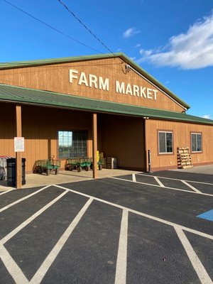 Marker-Miller Orchards by null