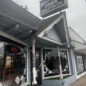 Bellflower Diner - Outside view - Breakfast & Brunch Near Me - Bellflower, California