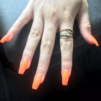 LV Nails - Nail Technicians Near Me - Georgetown, Texas