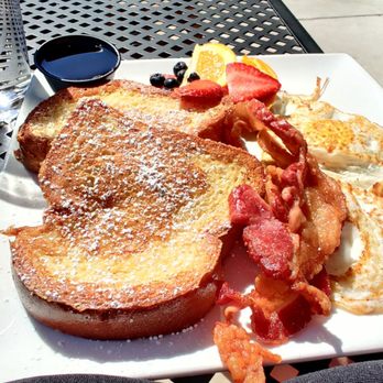 Texas Bistro - Creme brulee toast. Yummy! - New American Near Me - New Braunfels, Texas Texas Bistro - Creme brulee toast. Yummy! - New American Near Me - New Braunfels, Texas