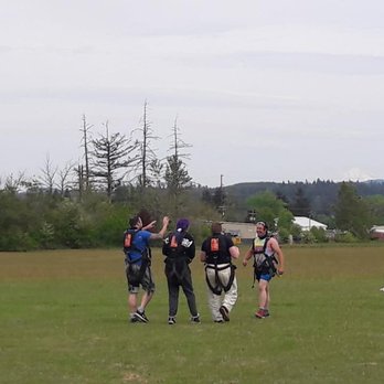 Pacific Northwest Skydiving Center - Skydiving Near Me - Mulino, Oregon
