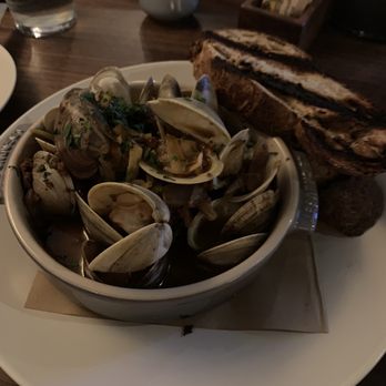 Ghostwriter Public House - Little neck clams - hero's journey ale steamed clams with fennel, shallots, chorizo, & grilled bread $13 - New American Near Me - Johnstown, Ohio Ghostwriter Public House - Little neck clams - hero's journey ale steamed clams with fennel, shallots, chorizo, & grilled bread $13 - New American Near Me - Johnstown, Ohio