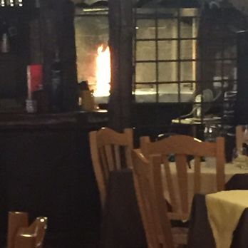 La Taverna dei Briganti - Steakhouses Near Me - Amalfi, SA